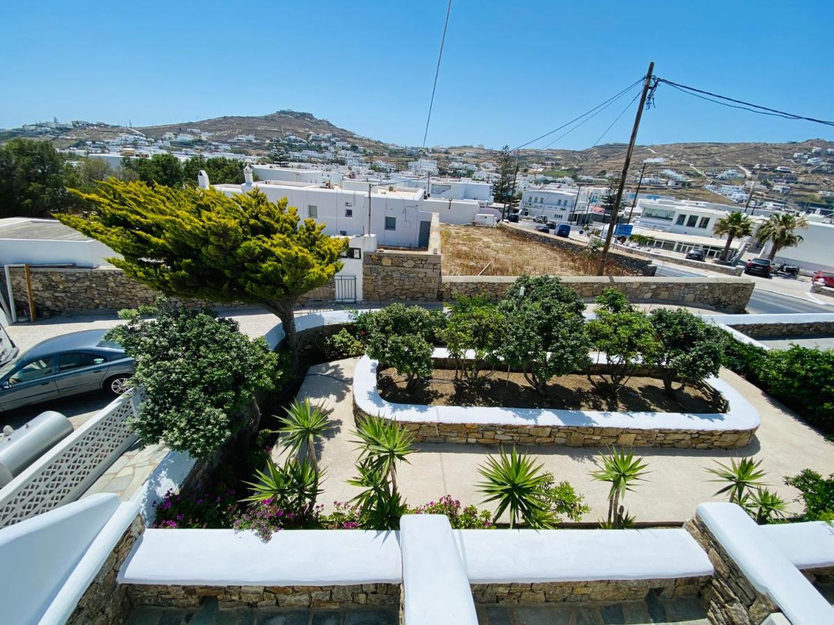 אורנוס Eleftheria Hotel & Apartments מראה חיצוני תמונה