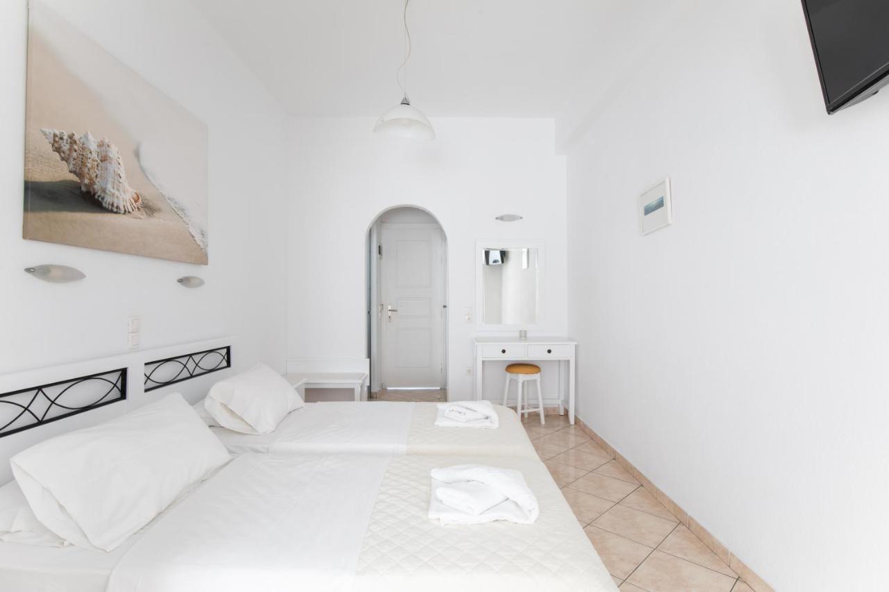 אורנוס Eleftheria Hotel & Apartments מראה חיצוני תמונה